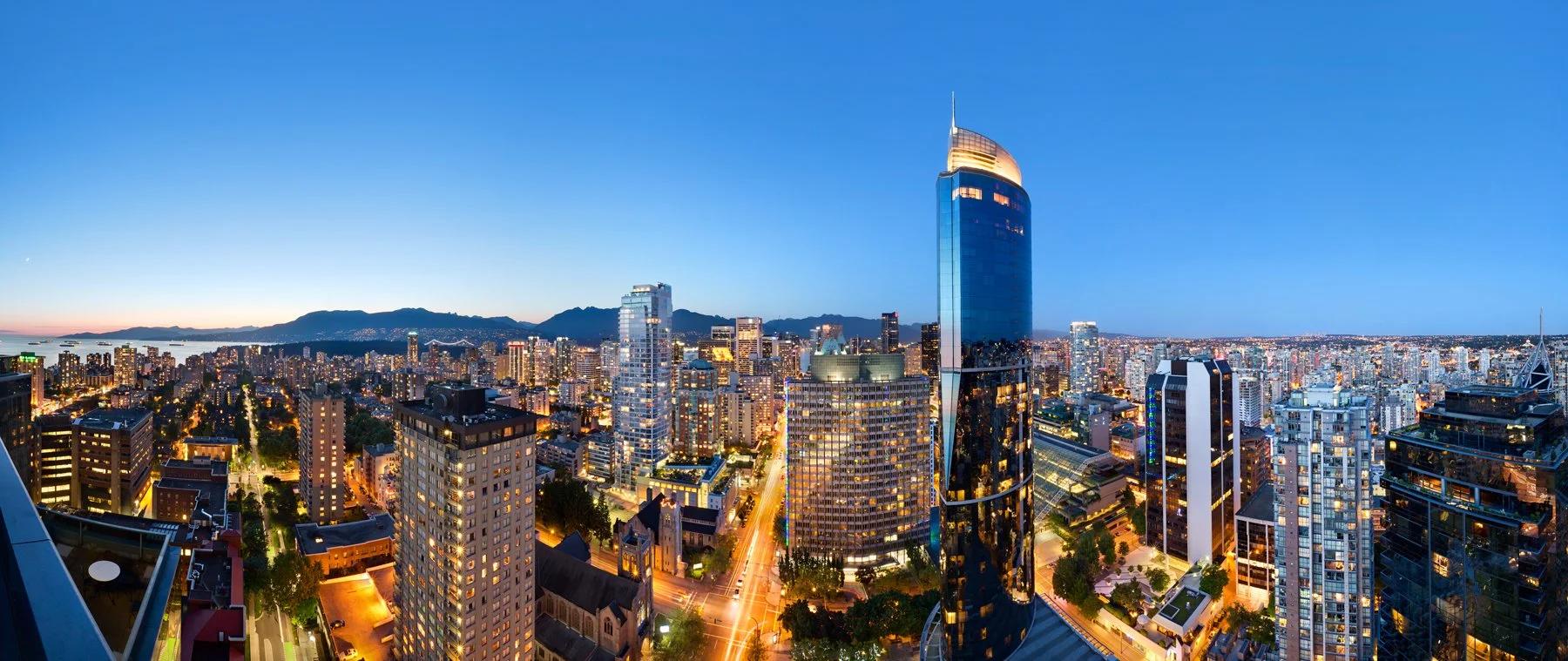 Sheraton Vancouver Wall Centre Exterior